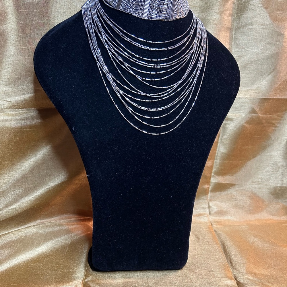 Natasha layered choker necklace - Picture 9 of 12